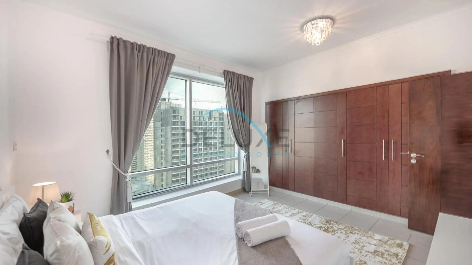 Charming 1Br At Burj Views Tower B, Downtown Dubai By Deluxe Holiday Homes איחוד האמירויות הערביות